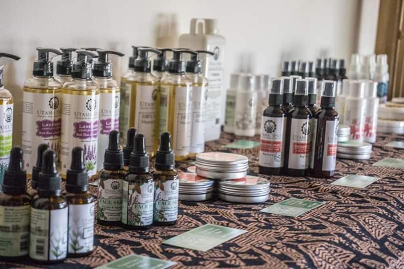 Green Garden Lembongan Yoga Spa And Holistic Healing Center מראה חיצוני תמונה