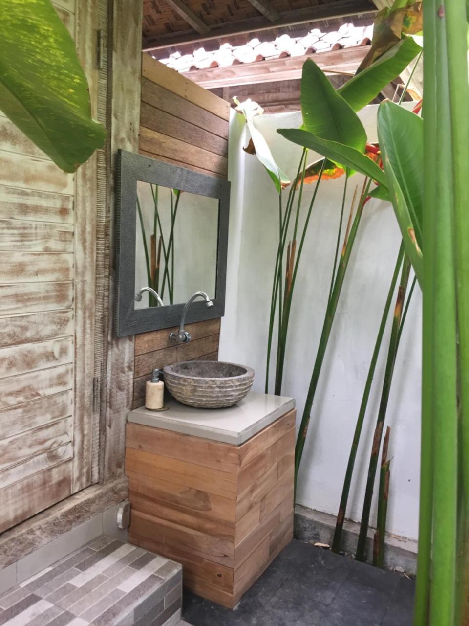 Green Garden Lembongan Yoga Spa And Holistic Healing Center מראה חיצוני תמונה